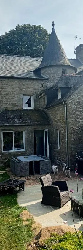Chambres d'hôtes du Couesnon，位于Saint-Ouen-des-Alleux的酒店