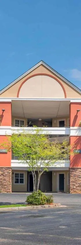 莫比尔斯普林山长住公寓式酒店，位于莫比尔的酒店