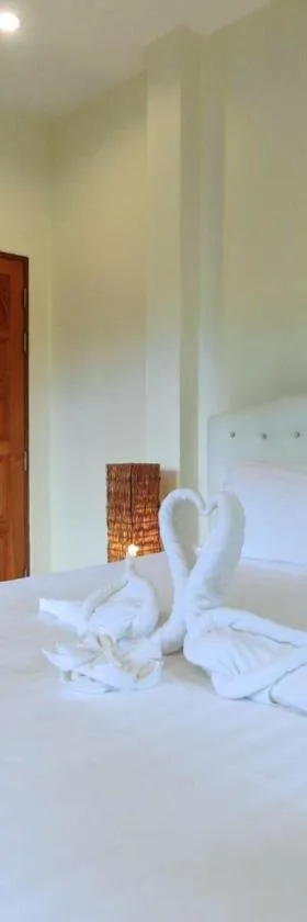 AURA Park Resort，位于Ban Thung Sam Sao的酒店