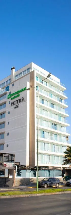 Wyndham Garden Antofagasta Pettra，位于安托法加斯塔的酒店