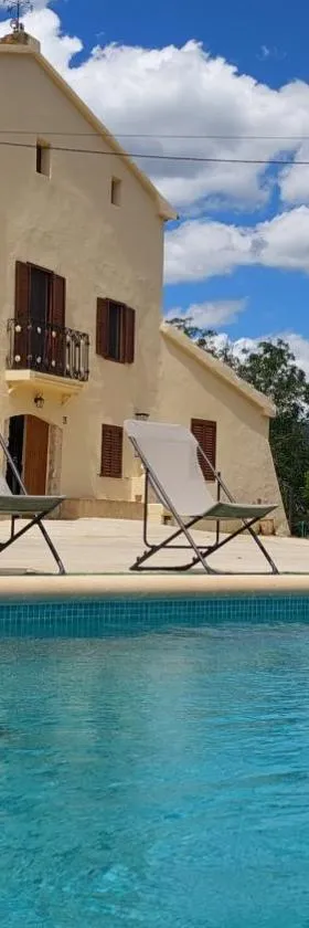 Casa Rural Cal Martí，位于El Pla de Manlleu的酒店