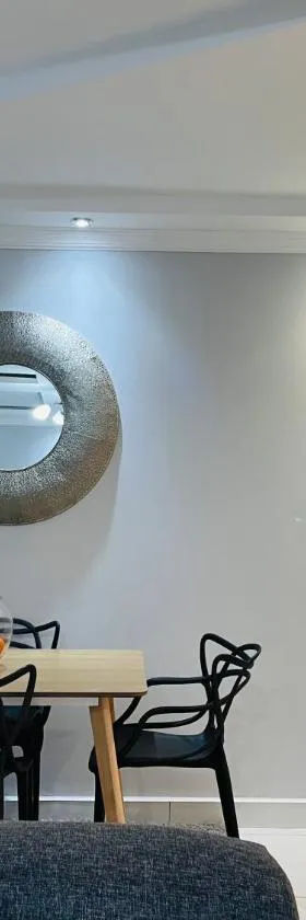 Stunning Modern Home in Maseru，位于马塞卢的酒店