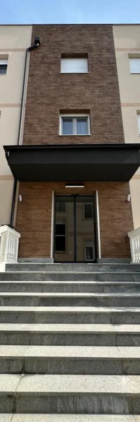 KAME HOTEL BELGRADE,贝尔格莱德凯美酒店，位于Ledine的酒店