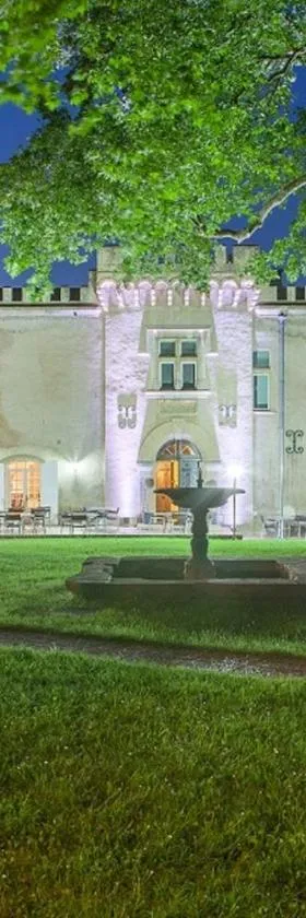 Domaine Du Val De Cèze，位于塞兹河畔巴尼奥勒的酒店