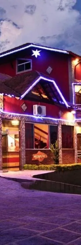 帕帕伊诺埃尔酒店，位于佩尼多的酒店