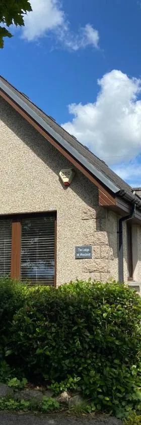 The Lodge at Woodend，位于Kemnay的酒店