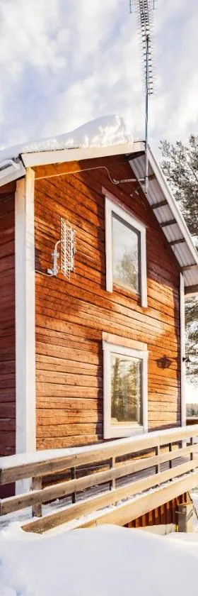 Kalix Riverside inn, Farm timbering，位于卡利克斯的酒店