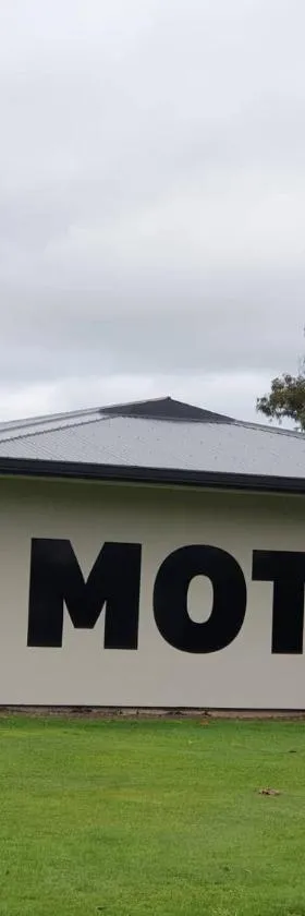 Brown Trout Motel，位于Pahiatua的酒店