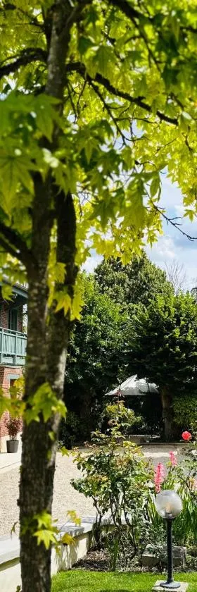 LA DEMEURE，位于Précy-sur-Oise的酒店
