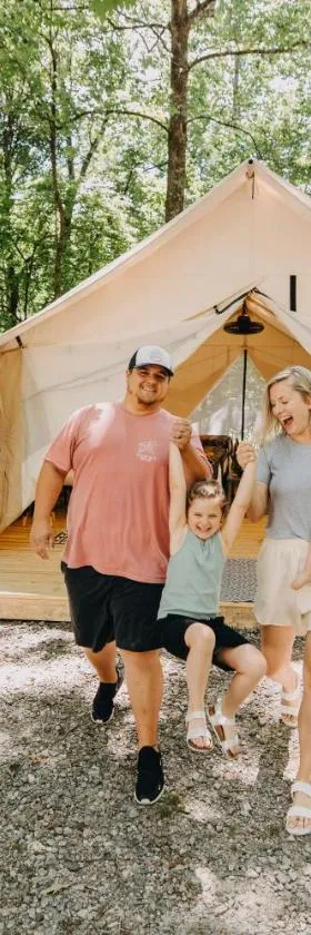 Timberline Glamping at Amicalola Falls，位于道森维尔的酒店