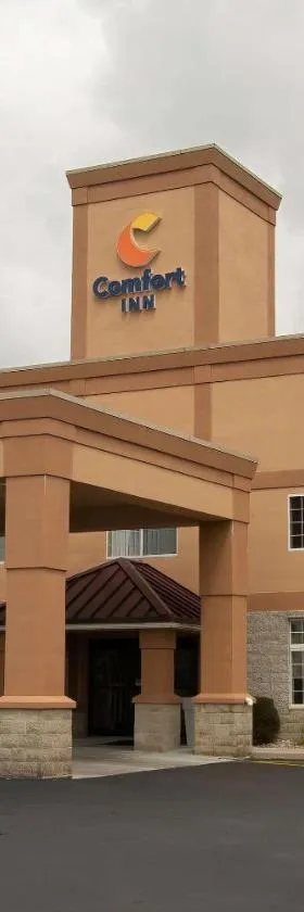 Comfort Inn Near Ouabache State Park，位于Bluffton的酒店