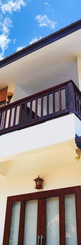 Baan Bhuwann Holiday Apartment，位于恰洛克拉姆的酒店