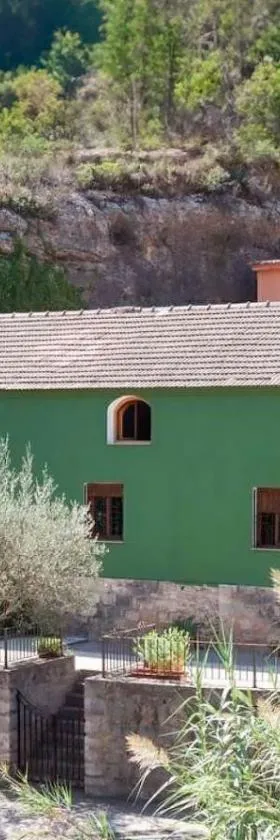 Refugio La Presa，位于丘利利亚的酒店