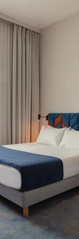 Hotel Faros Gdansk Airport，位于格但斯克雷比赫瓦的酒店