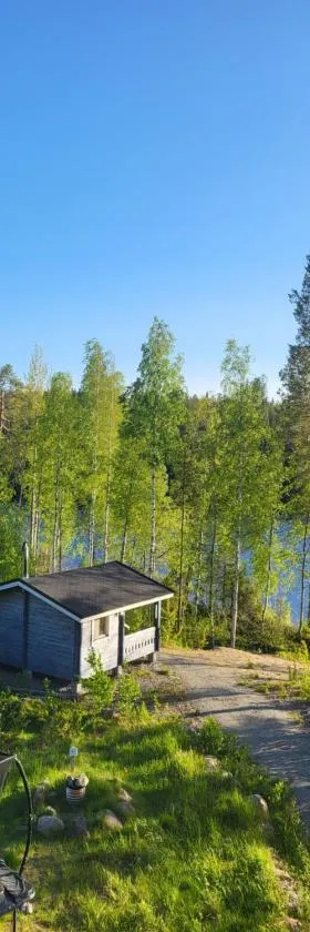 Lomamökki seitsemisen kansallispuiston lähellä，位于Parkano的酒店
