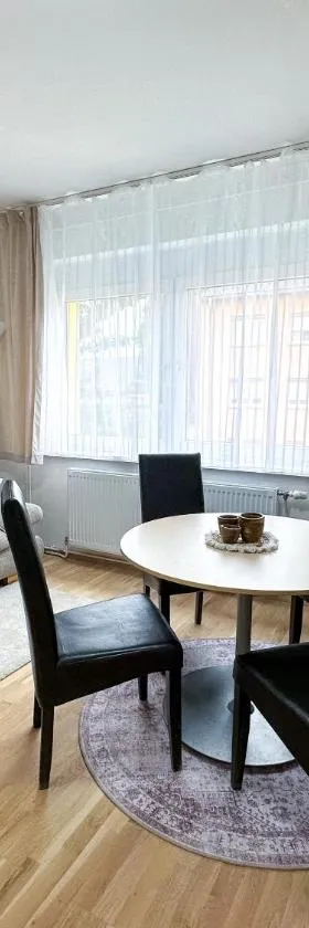 Wohnung zum Wohlfühlen!，位于费尔德巴赫的酒店