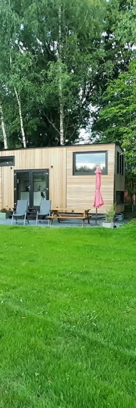 Tiny Gaumaise - Tiny house à Saint-leger，位于Saint-Léger的酒店