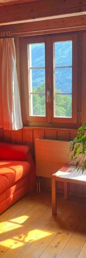Appartamento accogliente di montagna a Cavagnago，位于法伊多的酒店