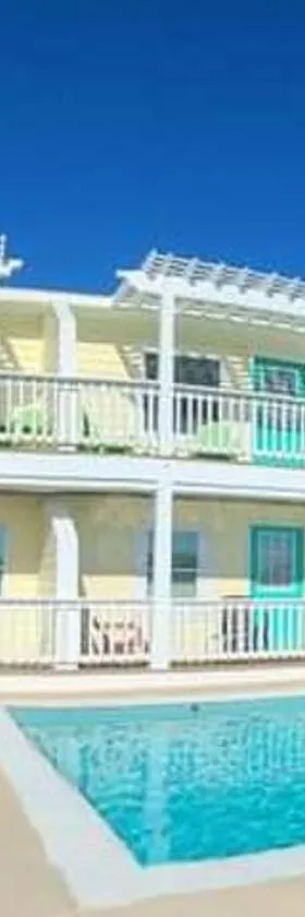 The Savannah Inn，位于卡罗来纳比奇的酒店