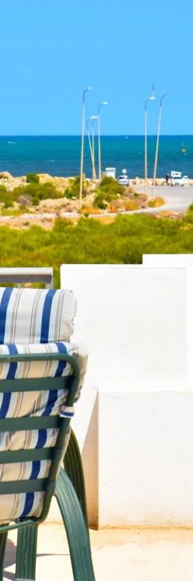 Appartements neufs et modernes entre ter et mer，位于索利曼的酒店