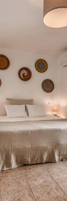 Encanto Guesthouse，位于Canillas de Aceituno的酒店