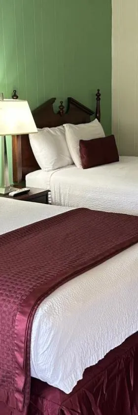 Colonial Inn Franklin，位于富兰克林的酒店