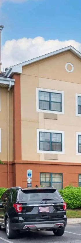 美国长住酒店 - 哥伦比亚 - 哥伦比亚高速公路，位于哥伦比亚的酒店