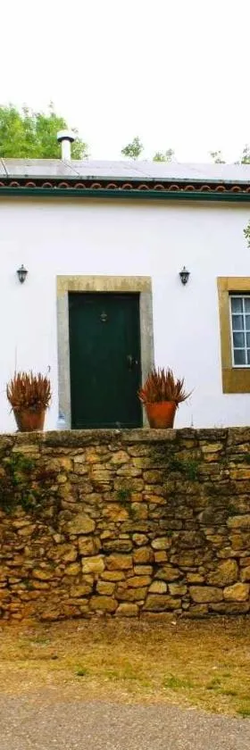 Casa do Trola - Ferreira do Zêzere，位于Águas Belas的酒店