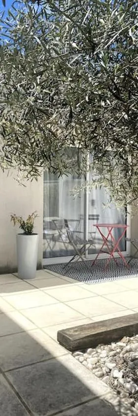 Charmant studio de 18 m2.，位于Montarnaud的酒店