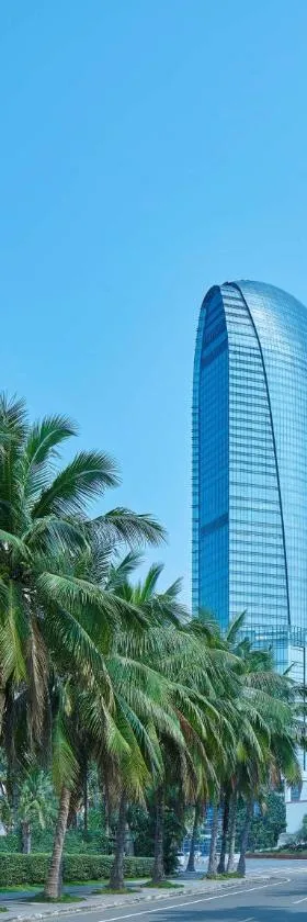 海口希尔顿酒店(市中心云端俯瞰椰城)，位于海口的酒店
