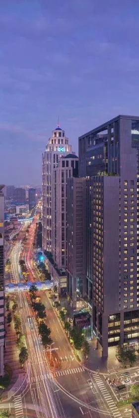 台北新板希尔顿酒店，位于台北的酒店