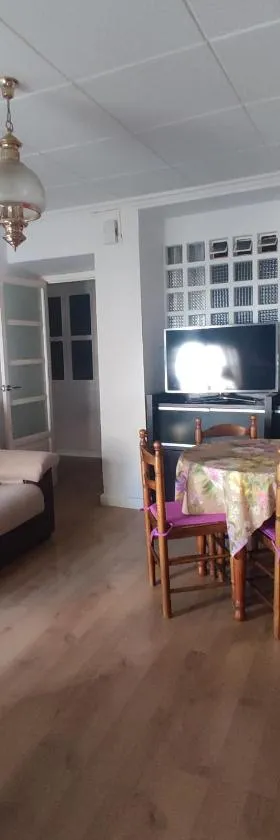 CASA RURAL ALEGRÍA，位于Caudete de las Fuentes的酒店