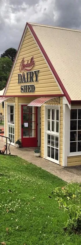 Bodalla Dairy Shed Guest Rooms，位于Bodalla的酒店