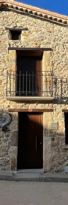 APARTAMENTOS AREKORATAS 255 y 256，位于Muro de Ágreda的酒店