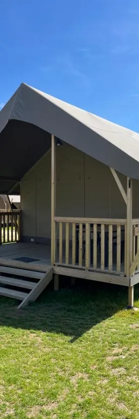 UCPA Eco Lodge，位于塞内的酒店
