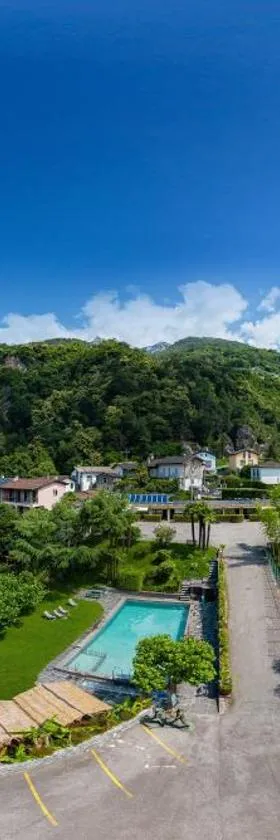 Bamboohouse Motel Riazzino，位于Riazzino的酒店