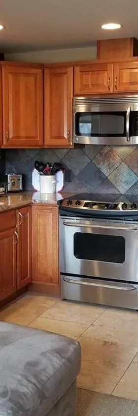 Lake Chelan View Condo in Downtown near Beach!，位于奇兰的酒店