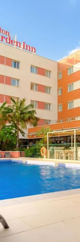 Hilton Garden Inn Málaga，位于马拉加的酒店