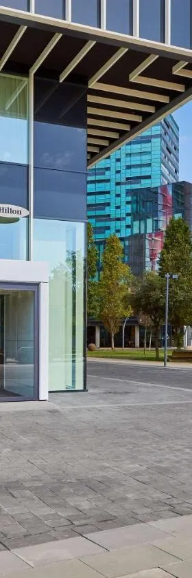 Hampton By Hilton Barcelona Fira Gran Via，位于略夫雷加特河畔奥斯皮塔莱特的酒店