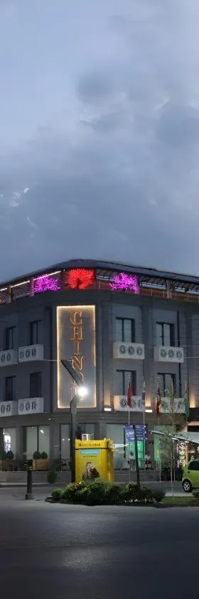 CHlNOR HOTEL，位于安集延的酒店