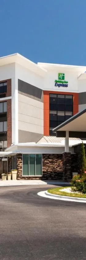 Holiday Inn Express - Rocky Mount - Sports Center by IHG，位于落基山的酒店