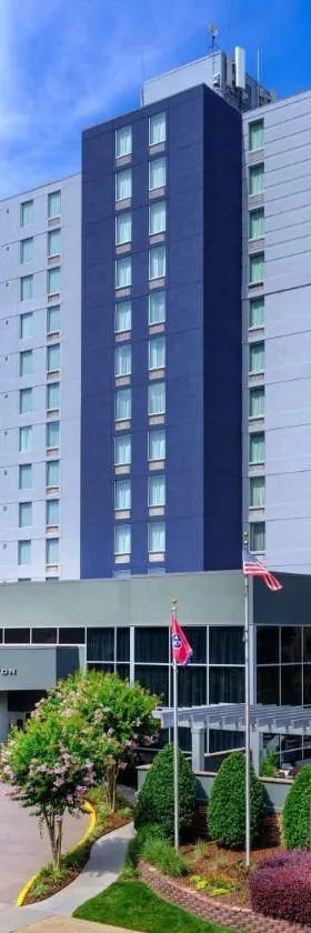 DoubleTree by Hilton Hotel Chattanooga Downtown，位于查塔努加的酒店