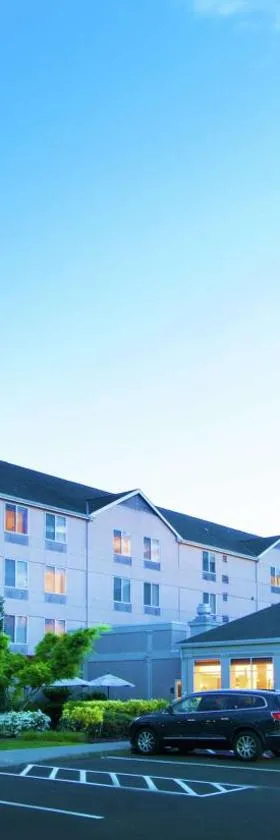 西雅图/兰顿希尔顿花园酒店，位于伦顿的酒店