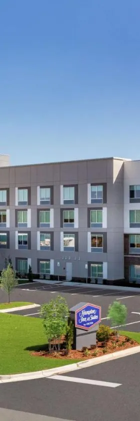 Hampton Inn & Suites Saraland Mobile，位于萨拉兰的酒店
