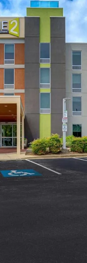 Home2 Suites by Hilton Lexington Park Patuxent River NAS, MD，位于列克星敦帕克的酒店