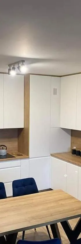 Nowoczesny Apartament Królowej Jadwigi，位于拉多姆的酒店
