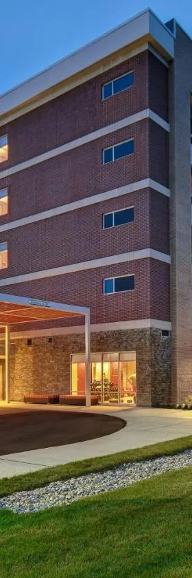 Home2 Suites by Hilton Troy，位于特洛伊的酒店