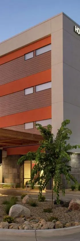 Home2 Suites By Hilton Bismarck，位于俾斯麦的酒店