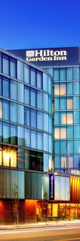 Hilton Garden Inn Boston Brookline, Ma，位于布鲁克林的酒店