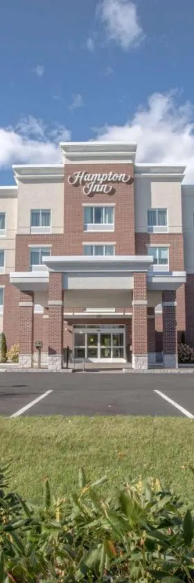 Hampton Inn by Hilton Amesbury, MA，位于埃姆斯伯里的酒店